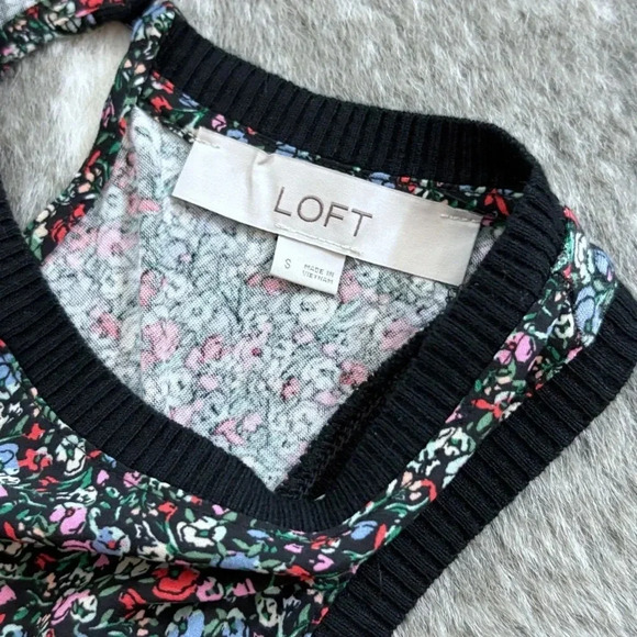 LOFT Floral Rib Trim Mixed Media Tank - Picture 5 of 12